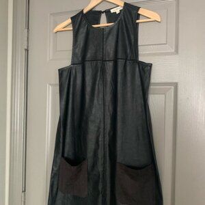 🖤 LIKE NEW! Faux Leather Shift Dress